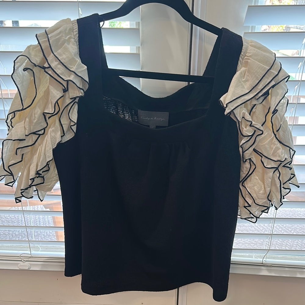 NWT top from Anthropologie. Size M.